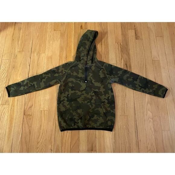 FILA BOYS “HOODIE” CAMO SIZE M (10-12) - Picture 1 of 2